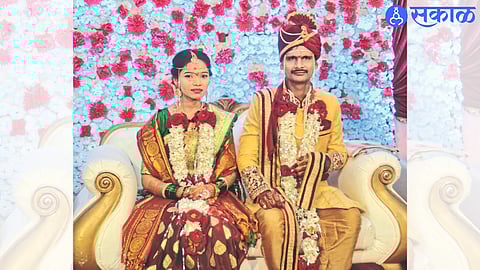 Happiness in life of orphans Maya Ambadas got married by Women and Child Development Department