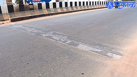 Increased joints in Chhatrapati Shivajinagar bridge.