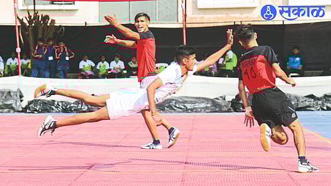 A tense moment from Wednesday's match at the Schools National Kho-Kho Tournament.