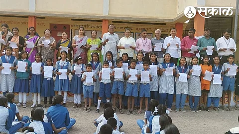 Increase participation of schools in Swachhata Monitor 2 campaign CM Shinde appeal Nashik News