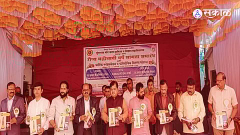 bjp mla pravin darekar help sundarrao more college for development student career building