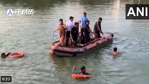 Vadodara Boat Capsized: वडोदऱ्यात मोठी दुर्घटना! नाव पलटल्यानं 10 विद्यार्थ्यांसह 15 जणांचा मृत्यू