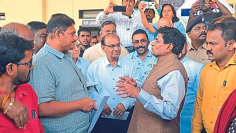 Central Railway General Manager Ram Karan Yadav