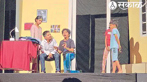 Child actors performing We-Char children's play.