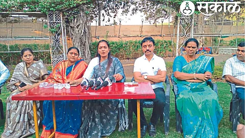 Rohini Khadse attended the press conference here on Saturday. Including NCP office bearers.