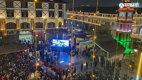 New Year Celebration : 'वेलकम 2024', देशभरातील लोकांनी जल्लोषात केले नवीन वर्षाचे स्वागत, पाहा व्हिडीओ