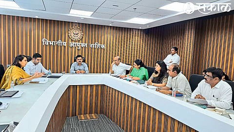 Officials participating in the Anti-Godavari Sewerage Forum meeting chaired by Divisional Commissioner Radhakrishna Game.