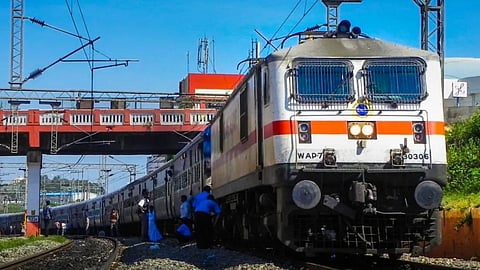 Dadar-Pandharpur Express