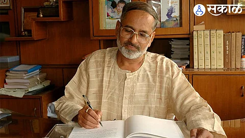 Literary Baba Bhand.