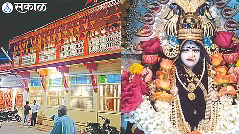 Decorations on Bhavani Temple in Saraf Bazar. Goddess idol in the temple.
