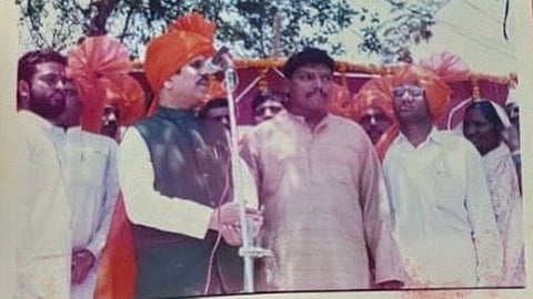 Manohar Joshi and Dattu Dongare