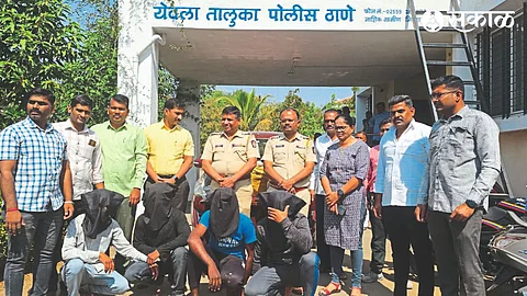 Police teams up with suspected marijuana smugglers