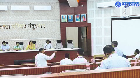 Member Ratan Padvi while presenting problems of health department in Zilla Parishad Standing Committee meeting.