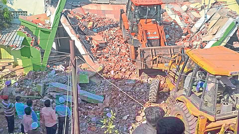 Madrasa Building in Lakshatirth Colony