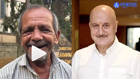 Anupam Kher Video : 'माझं टक्कल आहे भलतचं सुंदर'! अनुपम यांनी घेतला चक्क ४०० रुपयांचा कंगवा