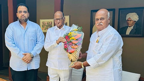 Sharad Pawar and Prithviraj Jachak
