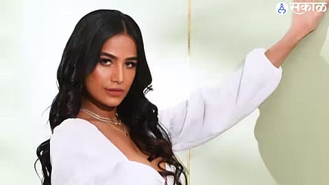 Poonam Pandey viral Post