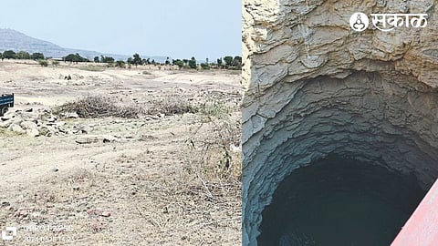 A dried-up Pazartlav in Jategaon. Bottom reached by the well in the second photograph.