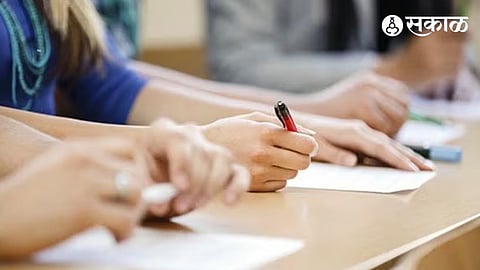 Evaluation file photo