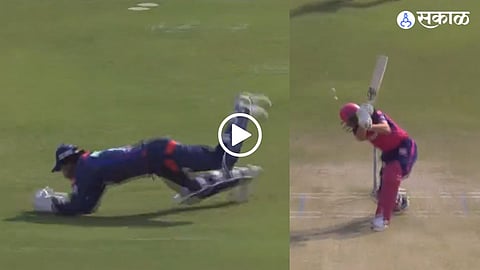 KL Rahul Catch