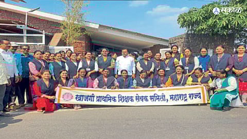 महिला शिक्षिकांची ‘इस्त्रो’ला भेट