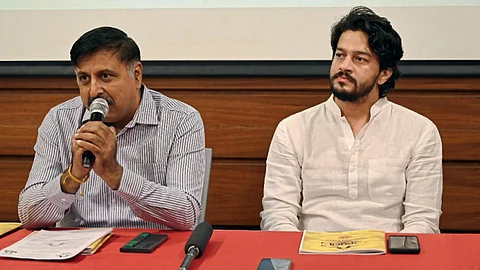 Mahesh nampurkar and Shrimant Malojirae Bhosale Tisare