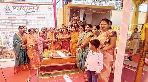 महाशिवरात्री व महिलादिनाचे
मुंजोबा नगरात उपक्रम