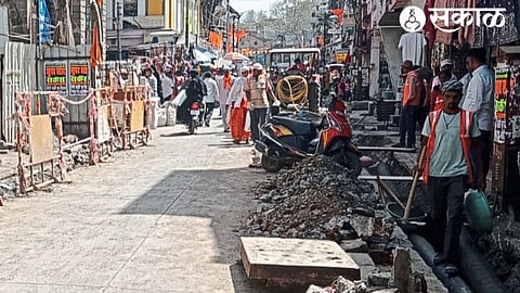 Difficulty created by digging both sides of the road at Main Road.