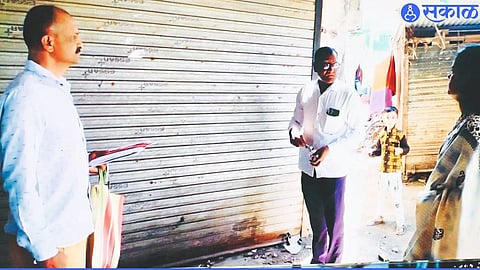 IAS officer Anjali Sharma was personally present while sealing the shop.