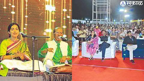 Bhimrao Panchale, Emperor of Ghazals presenting Shabdasurani Bhayatra program at the Mahasanskrit Mahotsav