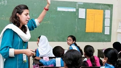 cancel the decision of dresscode