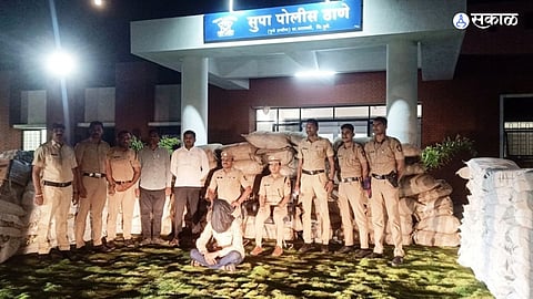 Gutkha pan masala worth Rs 31 lakh seized gutkha mafia arrested police action baramati