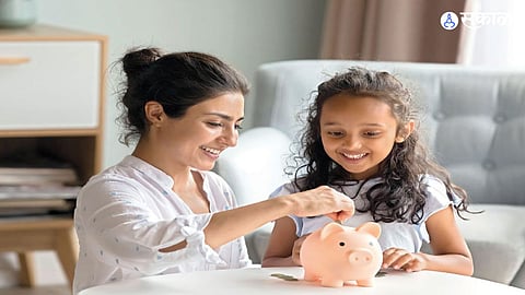 mother role in children financial awareness