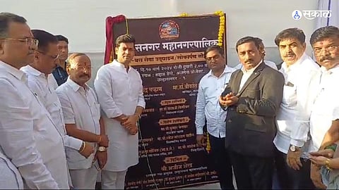 केष्ट्रल कंपनीचे राजा गेमनानी यांनी 2009 ते 2014 या कालावधीत करार तत्वावर पालिकेची परिवहन सेवा हाताळली होती.