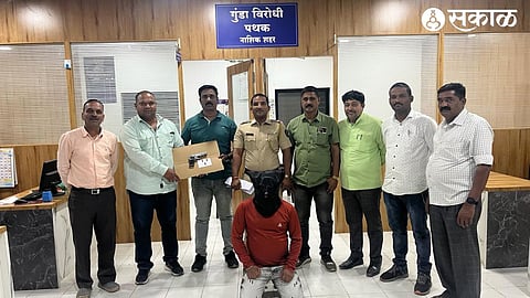Sarai criminal arrested in Nilgiri Bagh area. including the anti-gang squad of the city crime branch