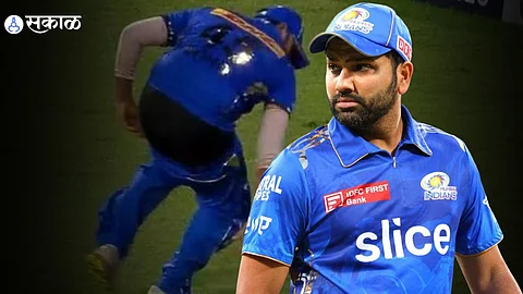 Rohit Sharma MI vs CSK : हिटमॅननं डाईव्ह मारला अन् पँटच... रोहितची झेल घेताना उप्स मोमेंट