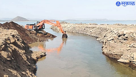 Ongoing work of deepening and widening of approach channel in Akkalpada project.