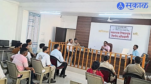 Assistant Electoral Officer Gajanan Patole while guiding the police department meeting held in the wake of the Lok Sabha elections here.