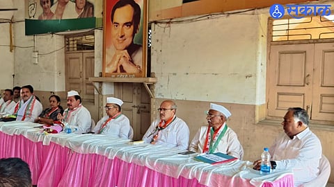 District President Pradeep Pawar speaking in the District Congress meeting. Neighbor MLA Shirish Chaudhary