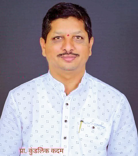 महाराष्ट्र साहित्य परिषद शिरूर तालुकाध्यक्षपदी मनोहर परदेशी