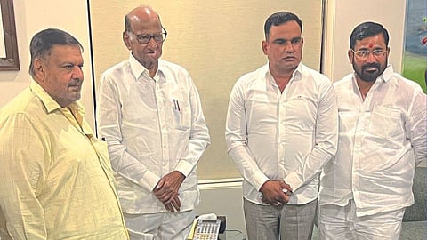 Madha Lok Sabha Shekhar Gore met Sharad Pawar Baramati