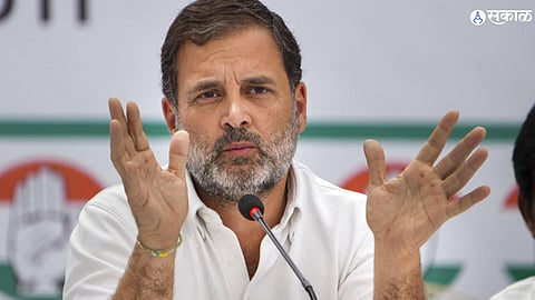 rahul gandhi criticizes pm narendra modi billionaire friends politics