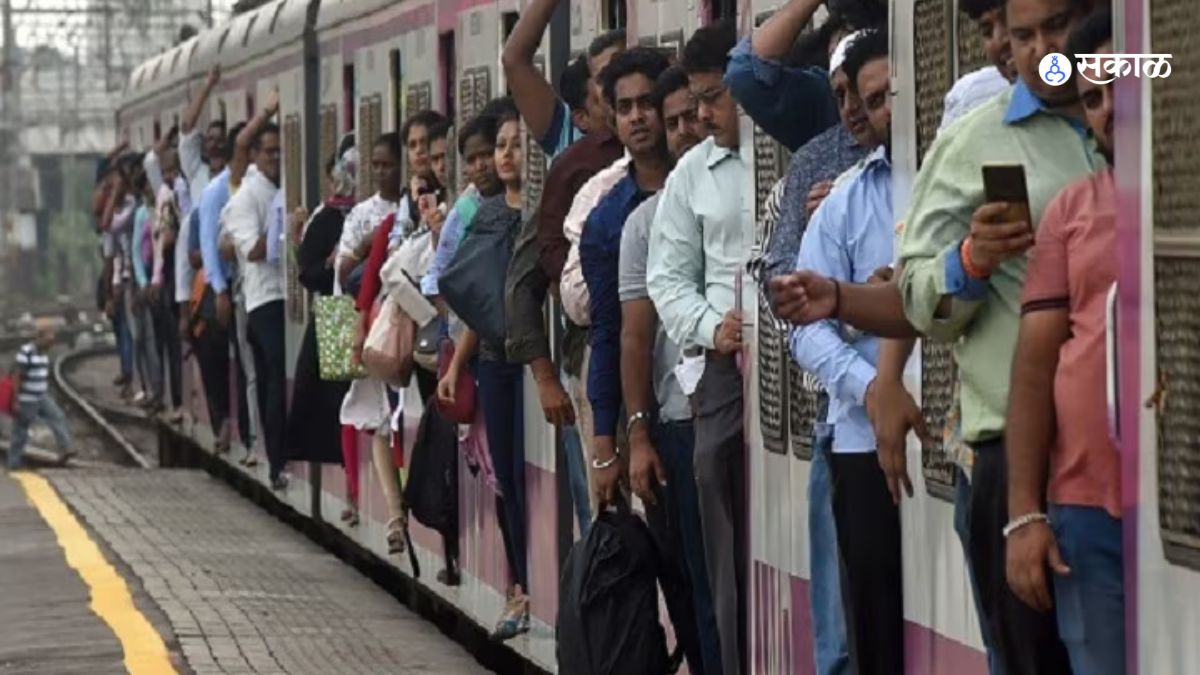 Mumbai Local News: पॉवर ब्लॉकमुळे सीएसएमटीमधून शेवटची लोकल १२.१४ वाजता