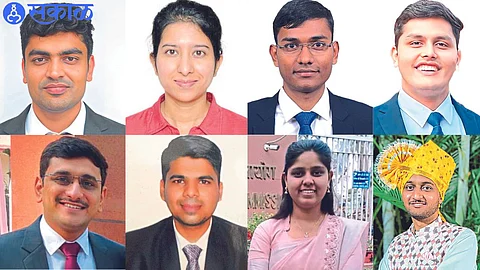 Vinay Patil, Janhvi Shekhar
utsav raka, Sagar Bhamre
aavishkar Durley, Kunal Ahirrao
Prashant Dagle, Priyanka Mohite
bhamare sagar