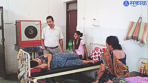 Dr. Vinay Sonawane while being treated in the heat stroke ward of Upazila Hospital.