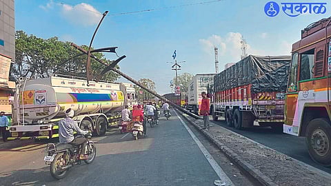 An electric pole fell from the divider on the highway in the Pakija corner area here.
