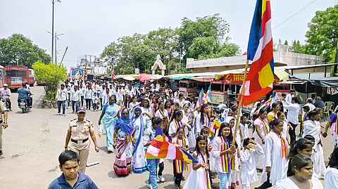इंदापूरमध्ये गौतम बुद्ध जयंती उत्साहात
