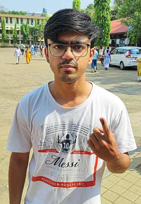 नवमतदारांचा उत्साह, आपलं मत महत्त्वाचं