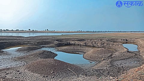 Rapidly depleting water supply from the project. The month of May is half over and the waves of drought are beginning to reach Jamner taluk