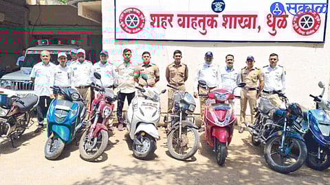 Deputy Superintendent of Police S. Rishikesh Reddy, Assistant Police Inspector of Traffic Branch Bhushan Kote and team.